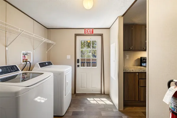 $1,299,999 | 815 Elliott Ranch Road, Buda, TX 78610