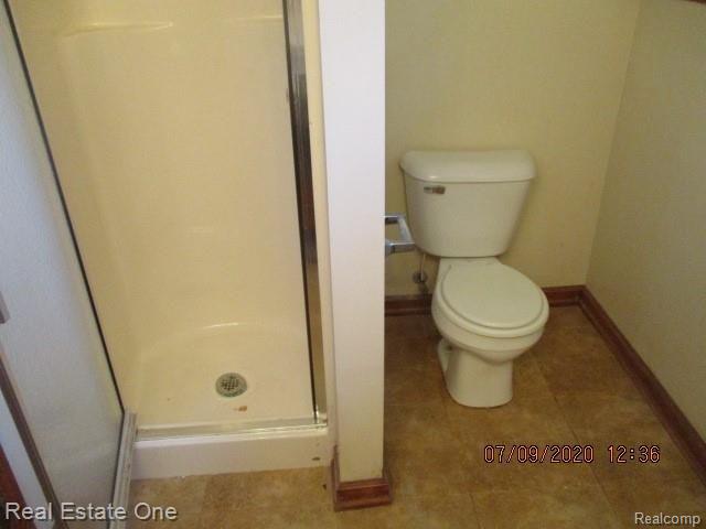 23515 Elwell Road Belleville, MI 48111 - Photo 22 of 41