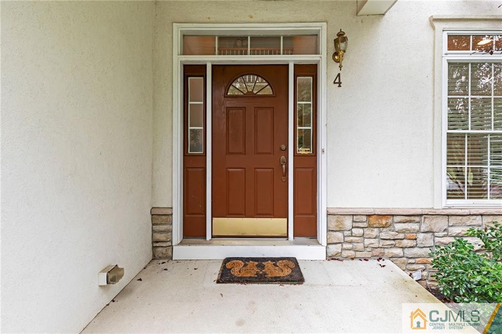 4 Yates Road Manalapan, NJ 07726 - Photo 2 of 25 Gallery Image 2
