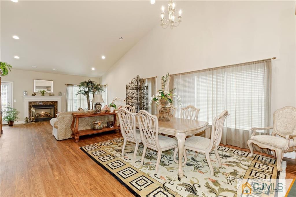 4 Yates Road Manalapan, NJ 07726 - Photo 10 of 25 Gallery Image 10