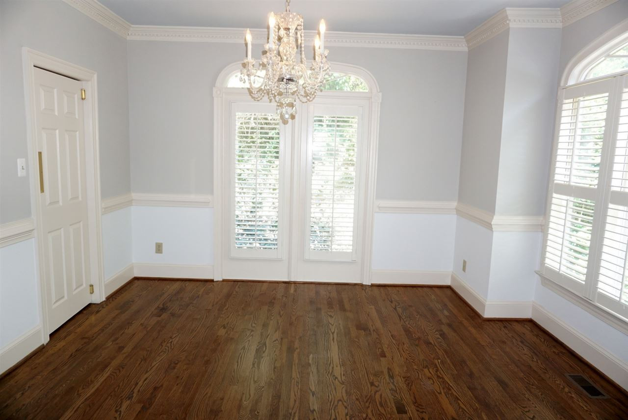3330 Ridgecrest Court Raleigh, NC 27607 - Photo 6 of 25 Dining Room