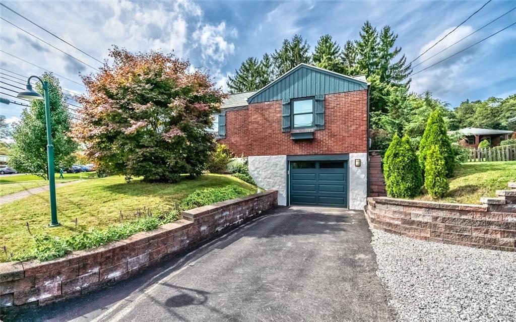 9101 Pannier Road Pittsburgh, PA 15237 - Photo 2 of 24 Integral Garage