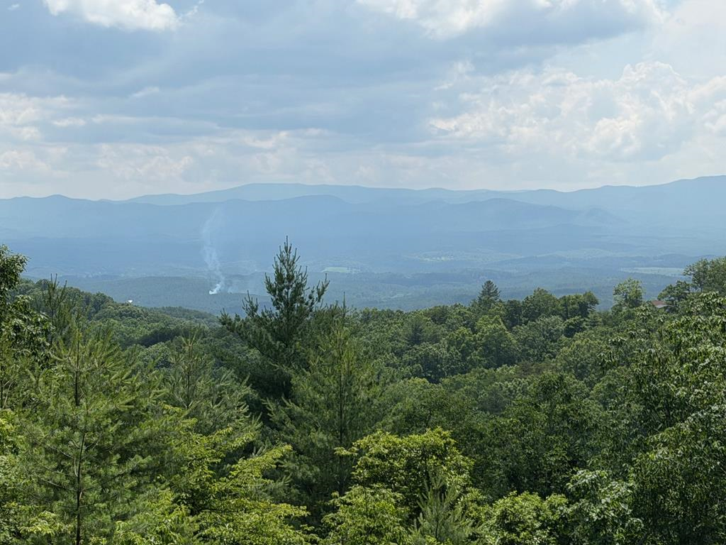 340 Lazy Country Cv Road Murphy, NC 28906 - Photo 1 of 5 Main View
