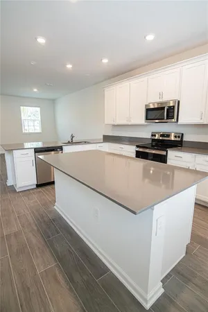 $2,200 | 1671 Cross Prairie Parkway, Kissimmee, FL 34744