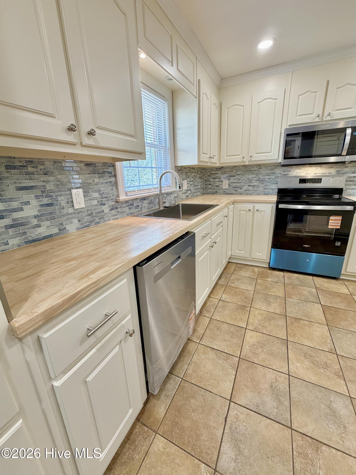 216 Collier-Loftin Road Kinston, NC 28504 - Photo 40 of 76 IMG_5125