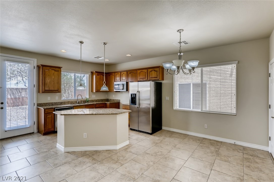 10520 Nantucket Ridge Avenue Las Vegas, NV 89166 - Photo 9 of 28