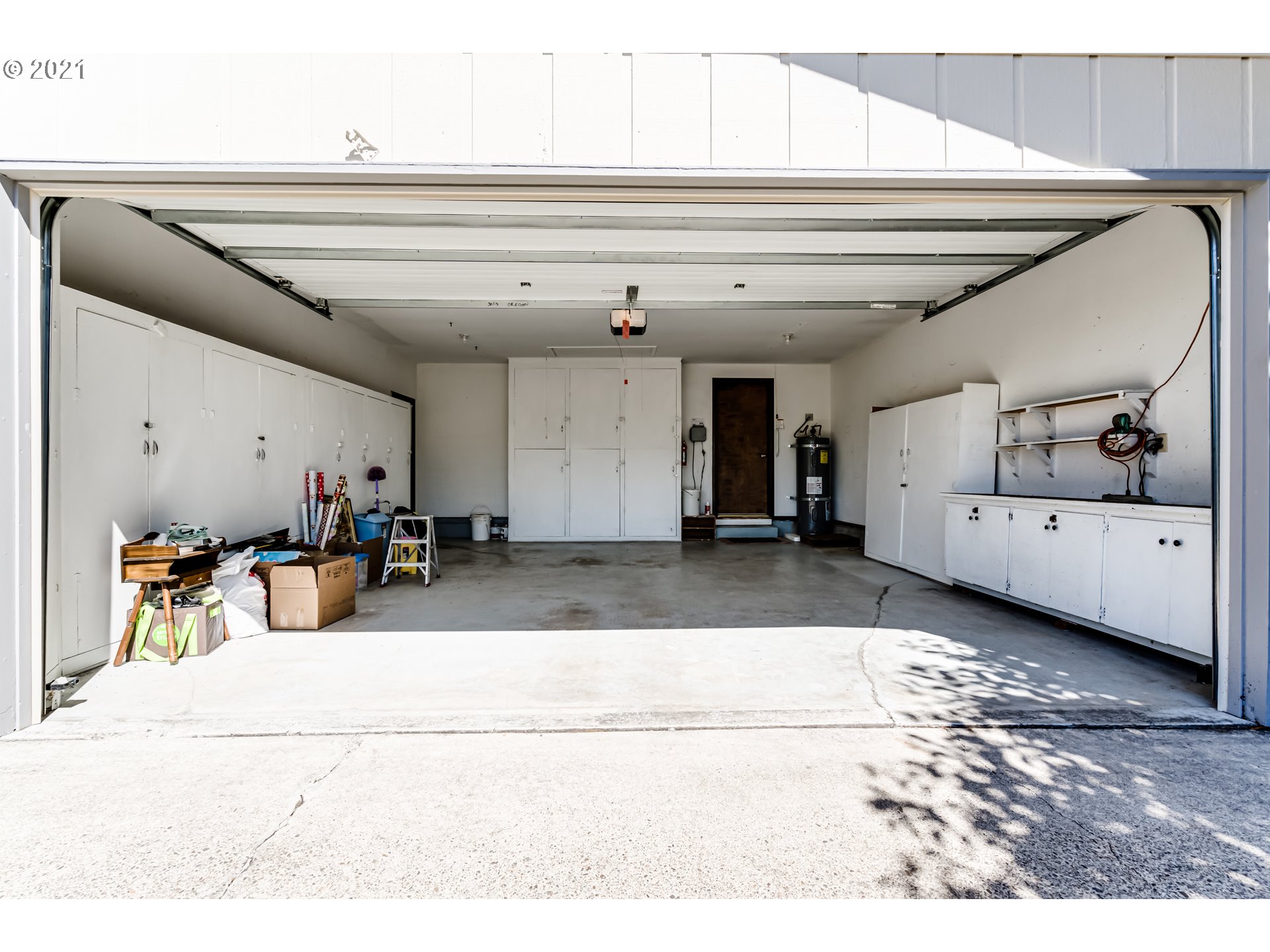 2275 South Bertelsen Road Eugene, OR 97405 - Photo 17 of 30 Gallery Image 17