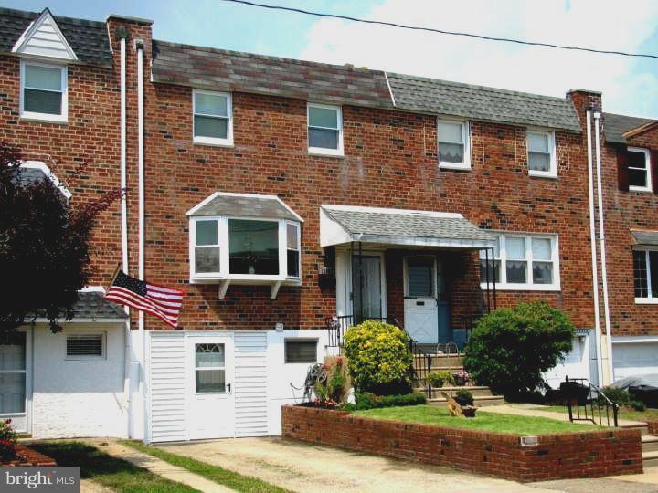 12462 Balston Road Philadelphia, PA 19154 - Photo 1 of 22 Exterior Front