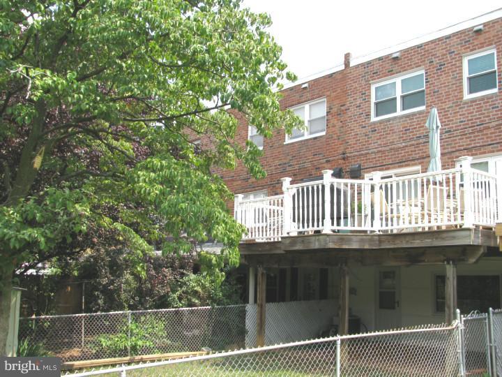 12462 Balston Road Philadelphia, PA 19154 - Photo 18 of 22 Exterior Back