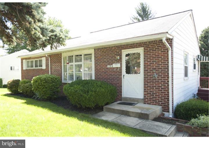 115 Brookhill Road Newtown Square, PA 19073 - Photo 2 of 15