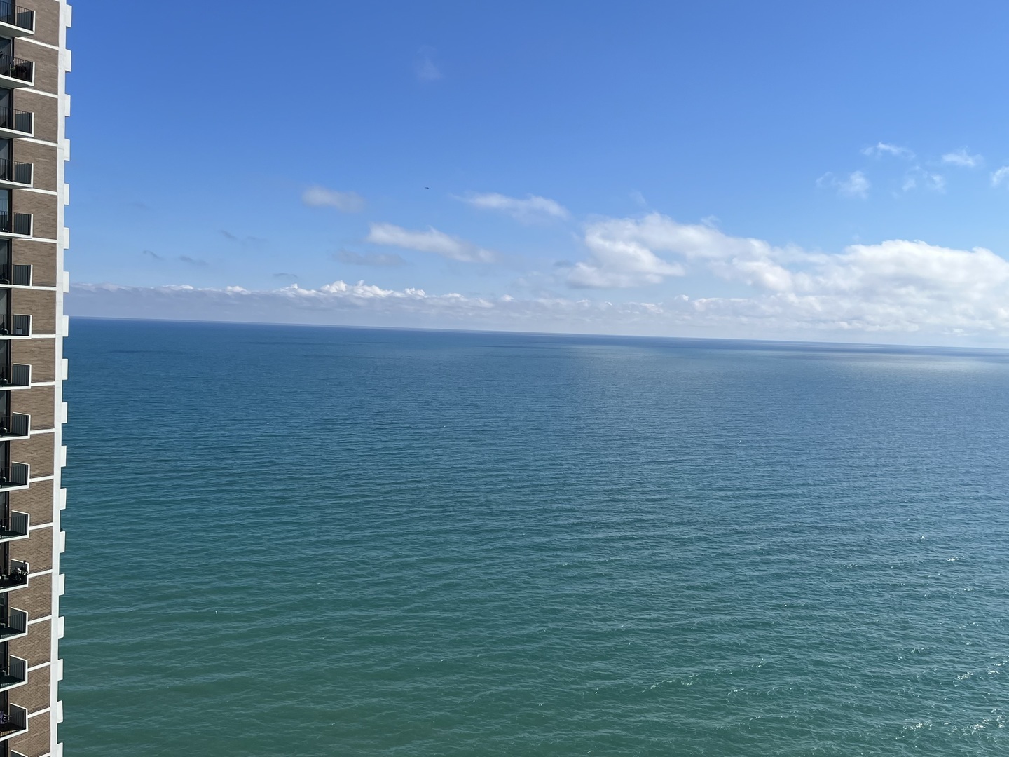 6007 North Sheridan Road, Unit 31F Chicago, IL 60660 - Photo 17 of 43 a view of an ocean