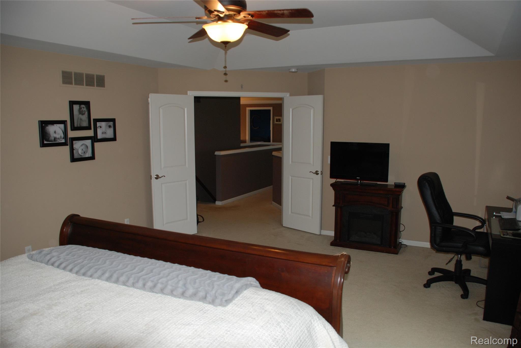 3535 Hogan Circle Rochester, MI 48307 - Photo 19 of 43 DSC_0020.JPG