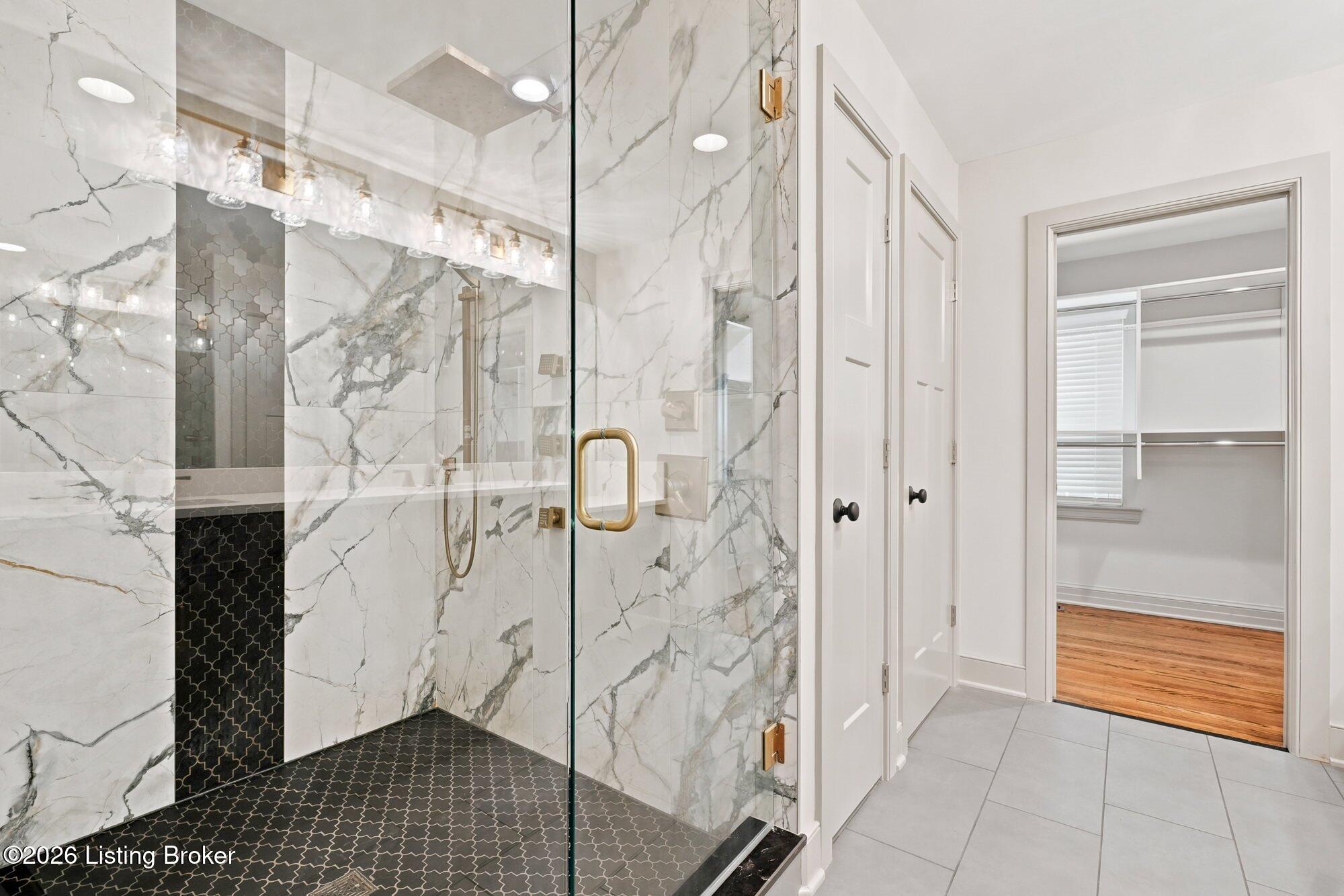 100 Gibson Road Louisville, KY 40207 - Photo 17 of 36 34-100-gibson-rd-3313