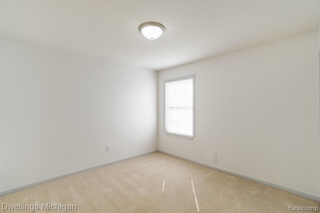 48213 Glenmount Road Canton, MI 48187 - Photo 42 of 53