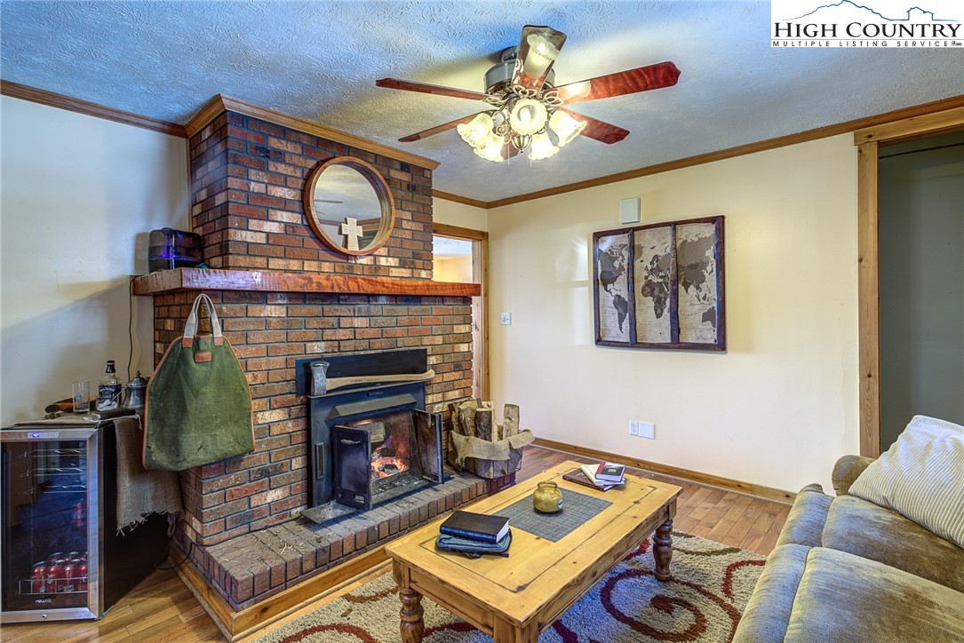 1178 Chestnut Grove Road Boone, NC 28607 - Photo 11 of 32