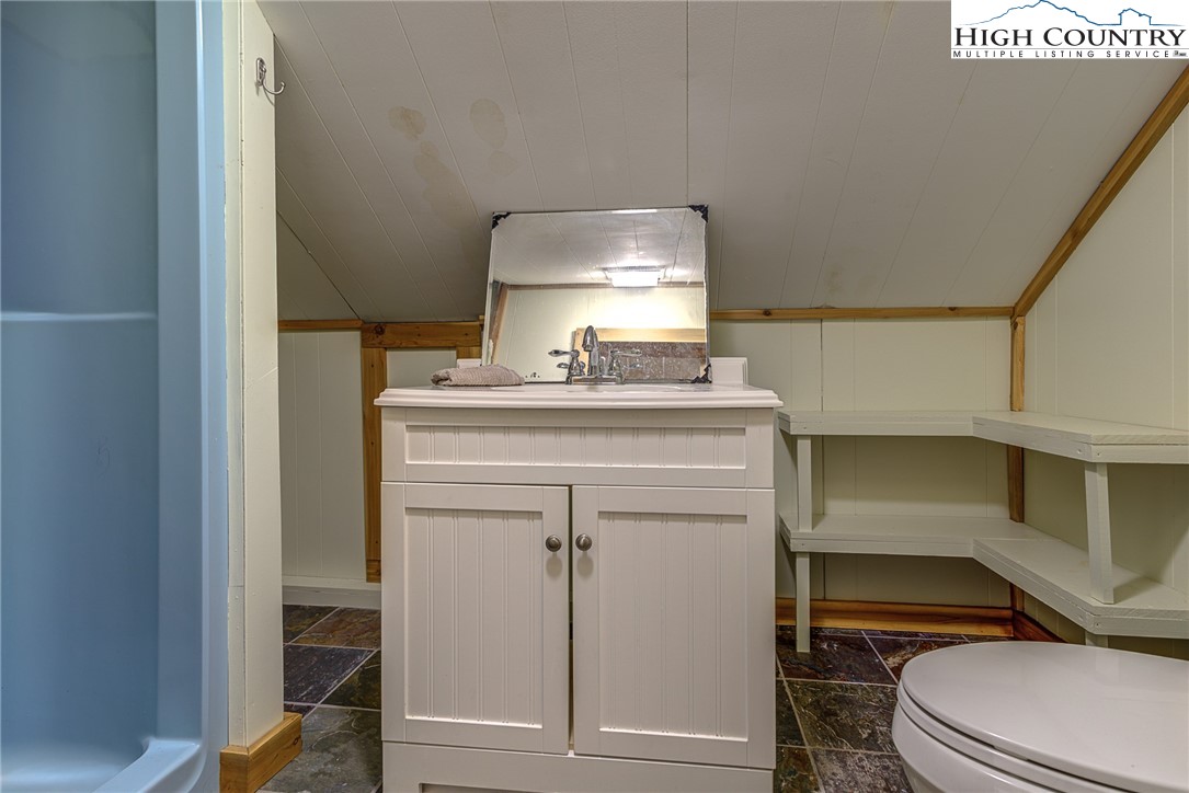 1178 Chestnut Grove Road Boone, NC 28607 - Photo 24 of 32