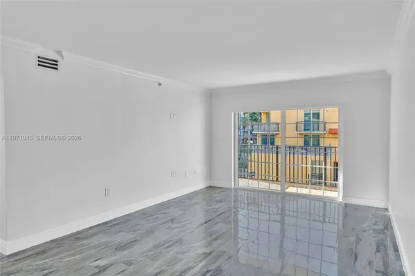 $3,500 | 8900 Collins Avenue, Unit 304, Surfside, FL 33154