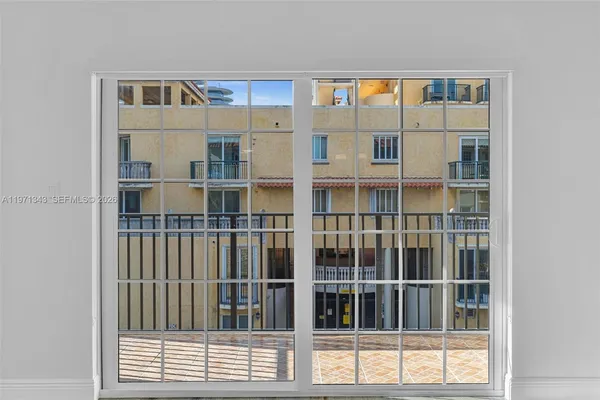 $3,500 | 8900 Collins Avenue, Unit 304, Surfside, FL 33154