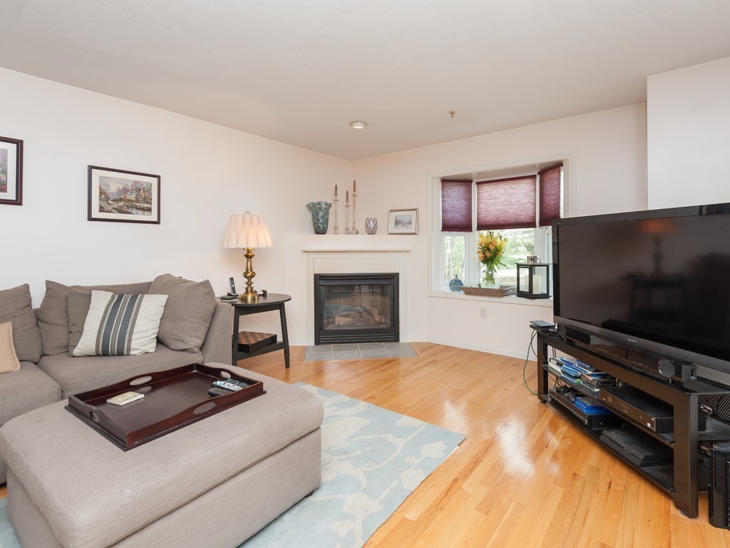 2704 Maple Brook Road, Unit 2704 Bellingham, MA 02019 - Photo 8 of 21 Gallery Image 8