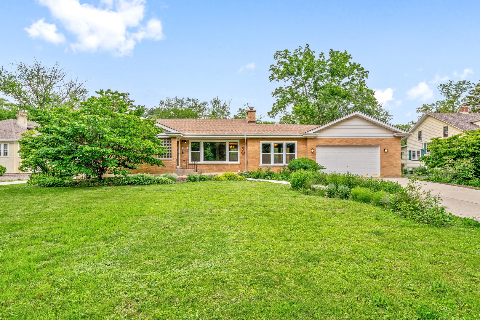 2130 Cedar Road Homewood, IL 60430 - Photo 1 of 37