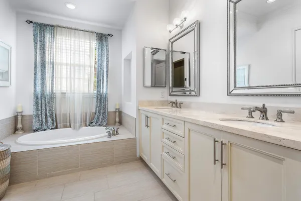 $1,525,000 | 147 North Cannery Row Circle, Delray Beach, FL 33444