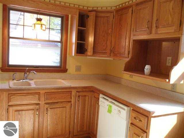 1293 West Sharon Road Fife Lake, MI 49633 - Photo 12 of 46 1740200-11.JPG