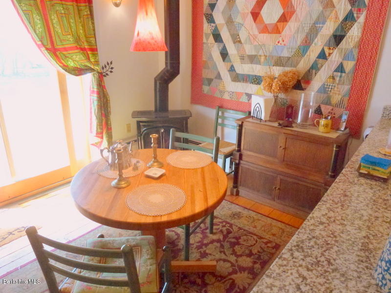1213 Green River Road Williamstown, MA 01267 - Photo 15 of 46 L1080026