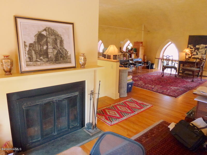 1213 Green River Road Williamstown, MA 01267 - Photo 27 of 46 L1080047
