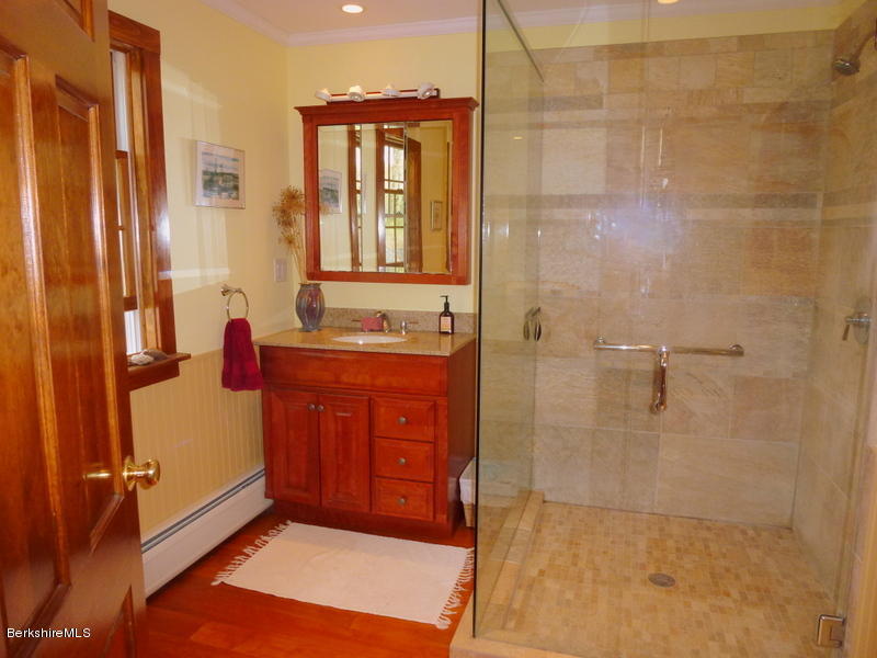 1213 Green River Road Williamstown, MA 01267 - Photo 35 of 46 L1080057