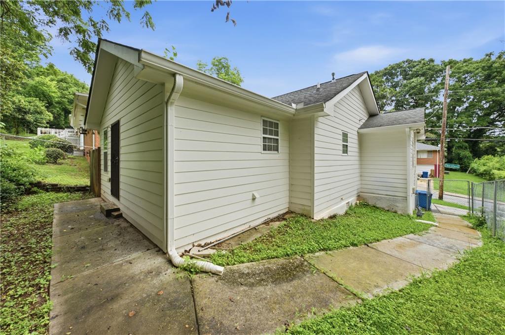 226 Thornton Street Southwest Atlanta, GA 30315 - Photo 15 of 15