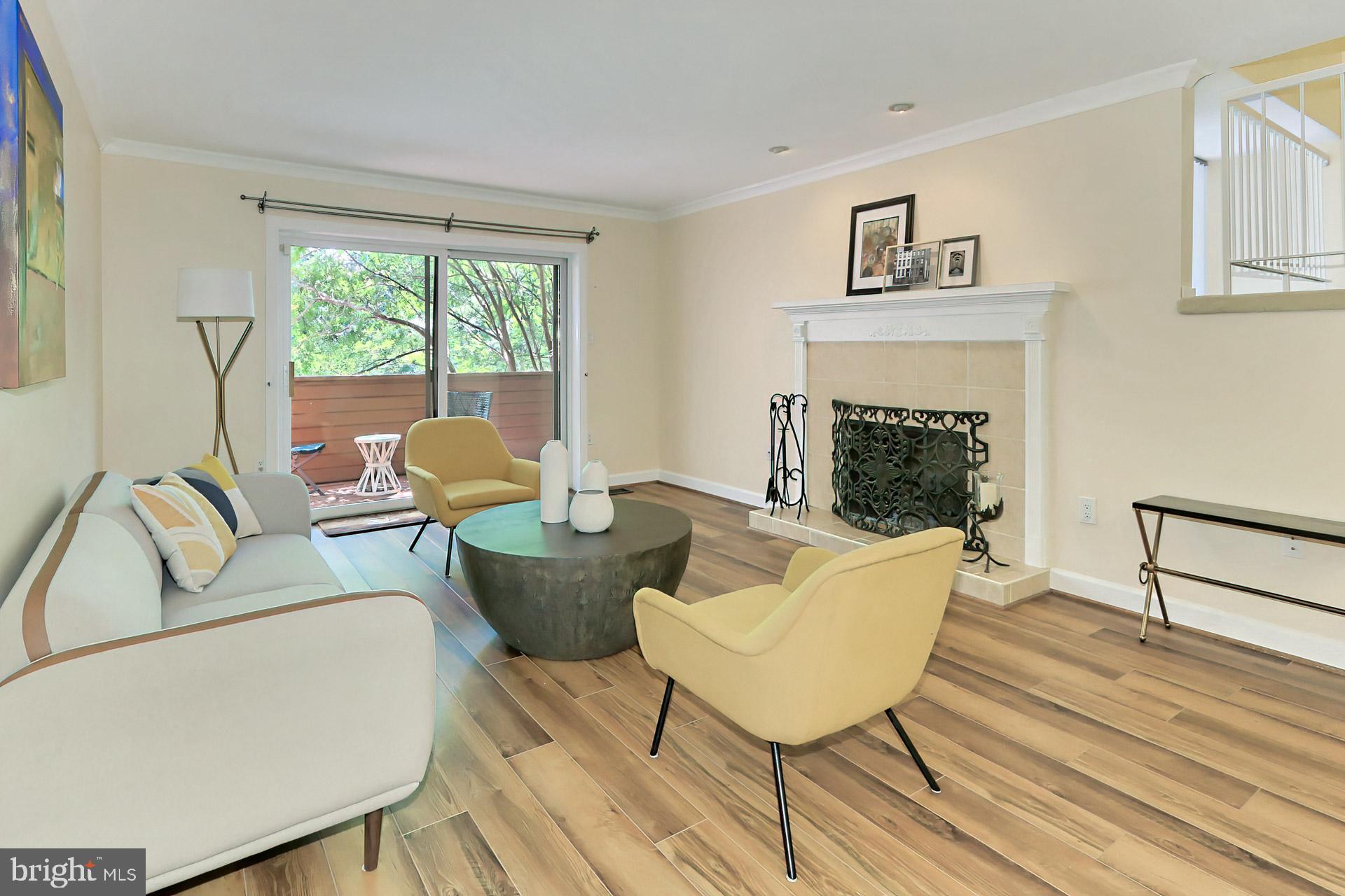 11532 Sunder Court Reston, VA 20190 - Photo 13 of 59