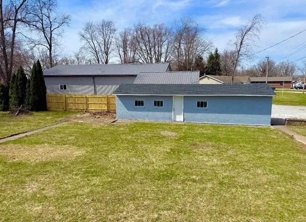 $295,000 | 1228 North Main Street, Kewanna, IN 46939