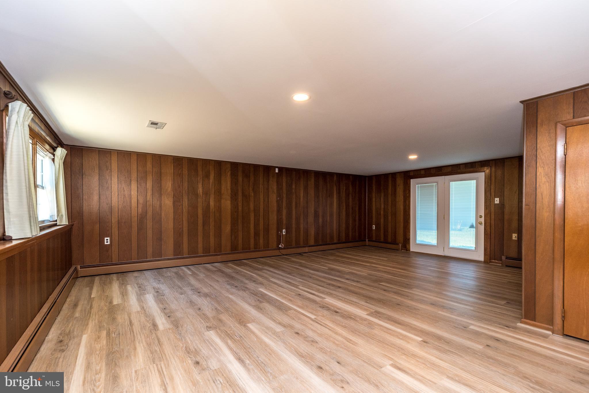 1624 Dogwood Road Flourtown, PA 19031 - Photo 21 of 22 New atrium door provides access to backyard.