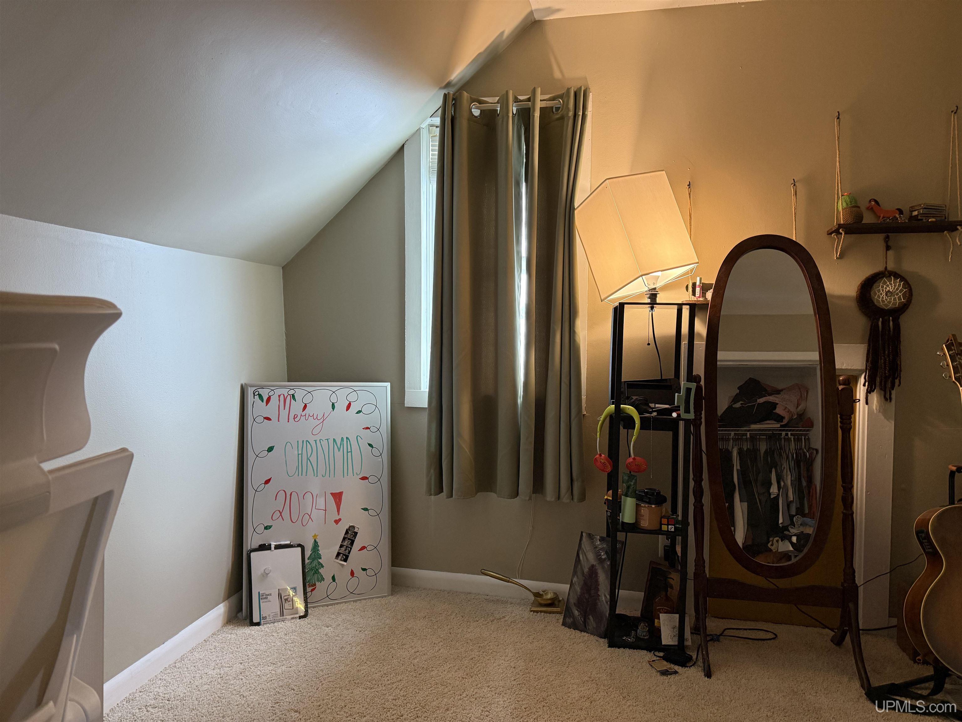 211 Wisconsin Avenue Gladstone, MI 49837 - Photo 24 of 36 Gallery Image 24