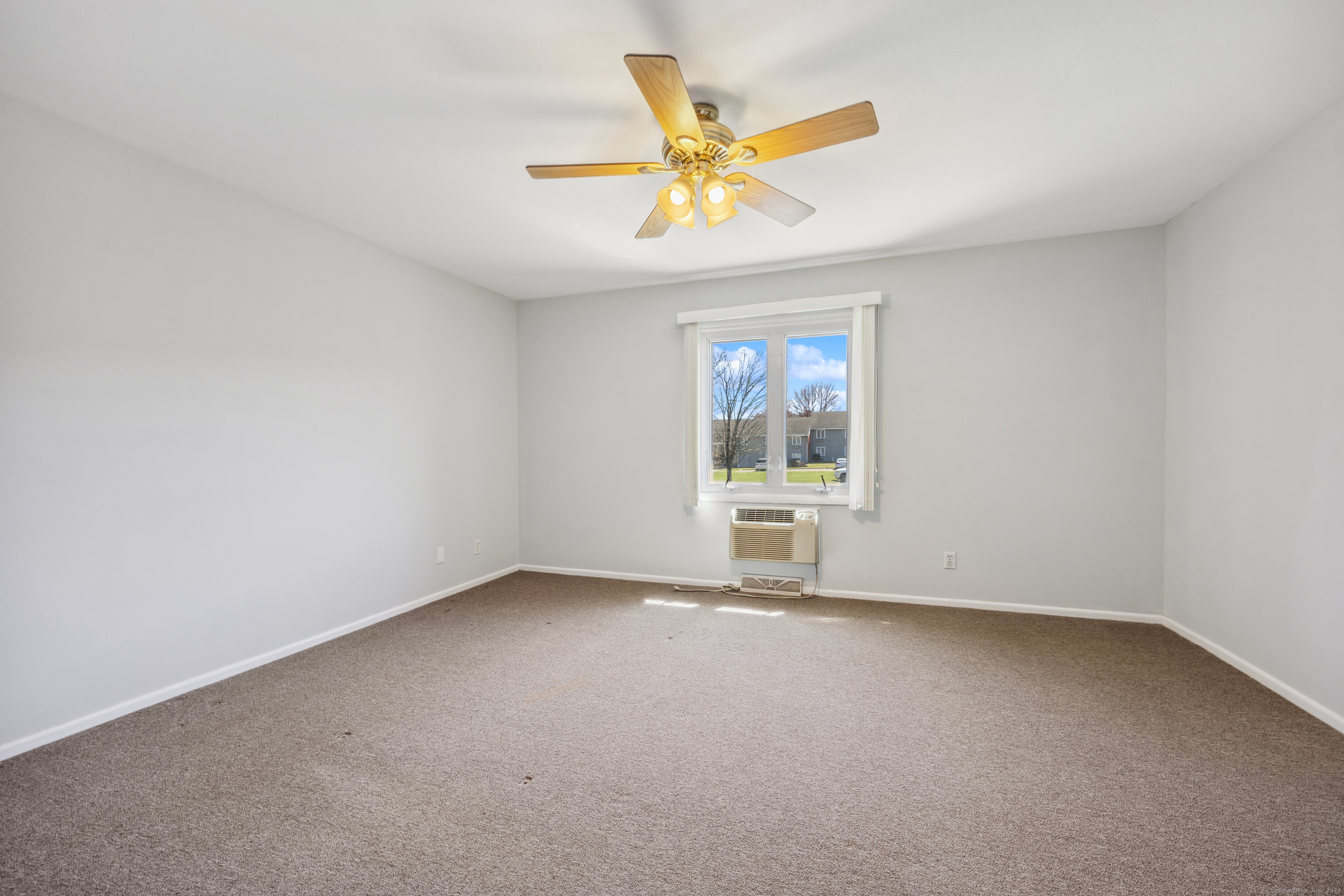 109 Florence Road, Unit A Branford, CT 06405 - Photo 14 of 26