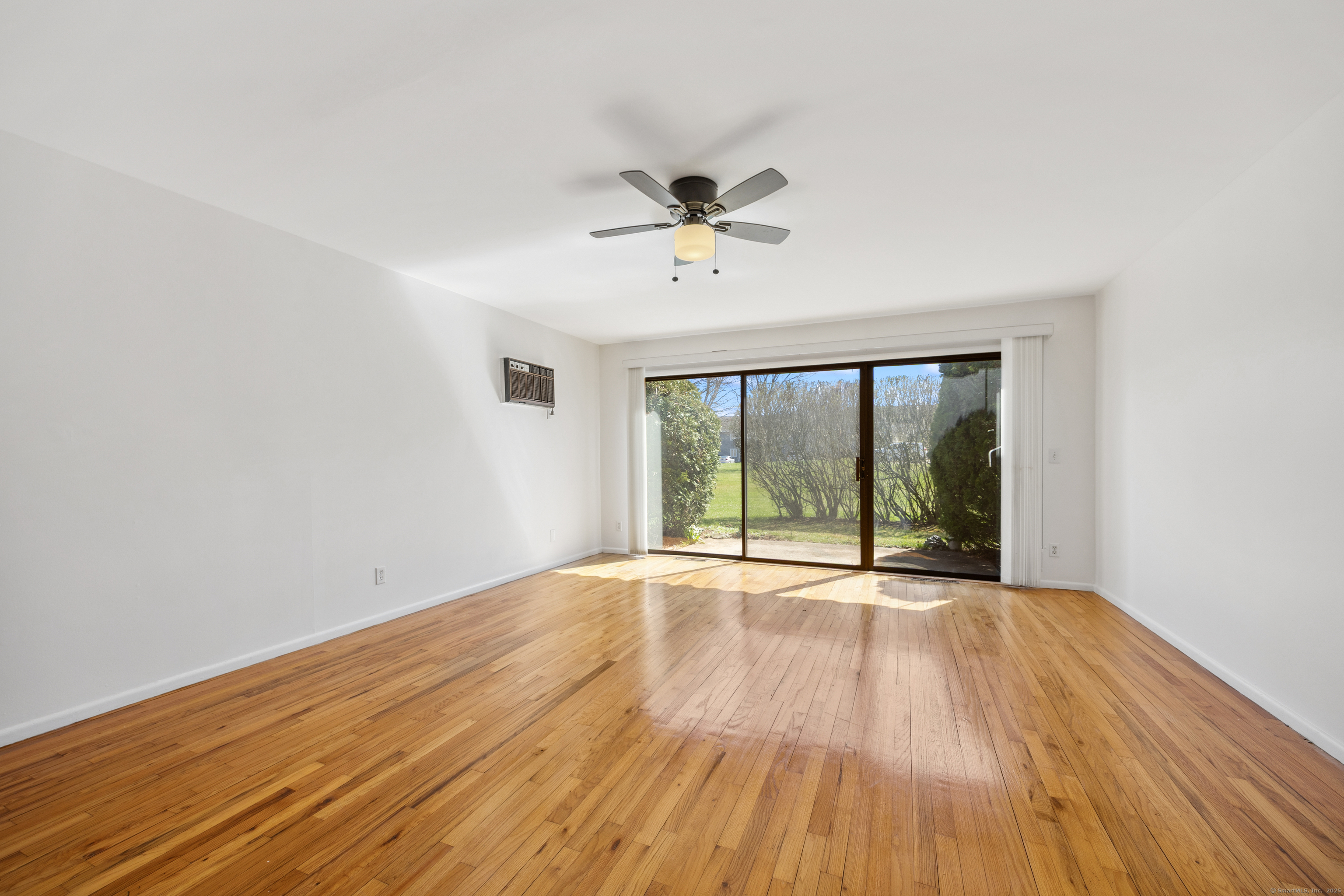 109 Florence Road, Unit A Branford, CT 06405 - Photo 4 of 26