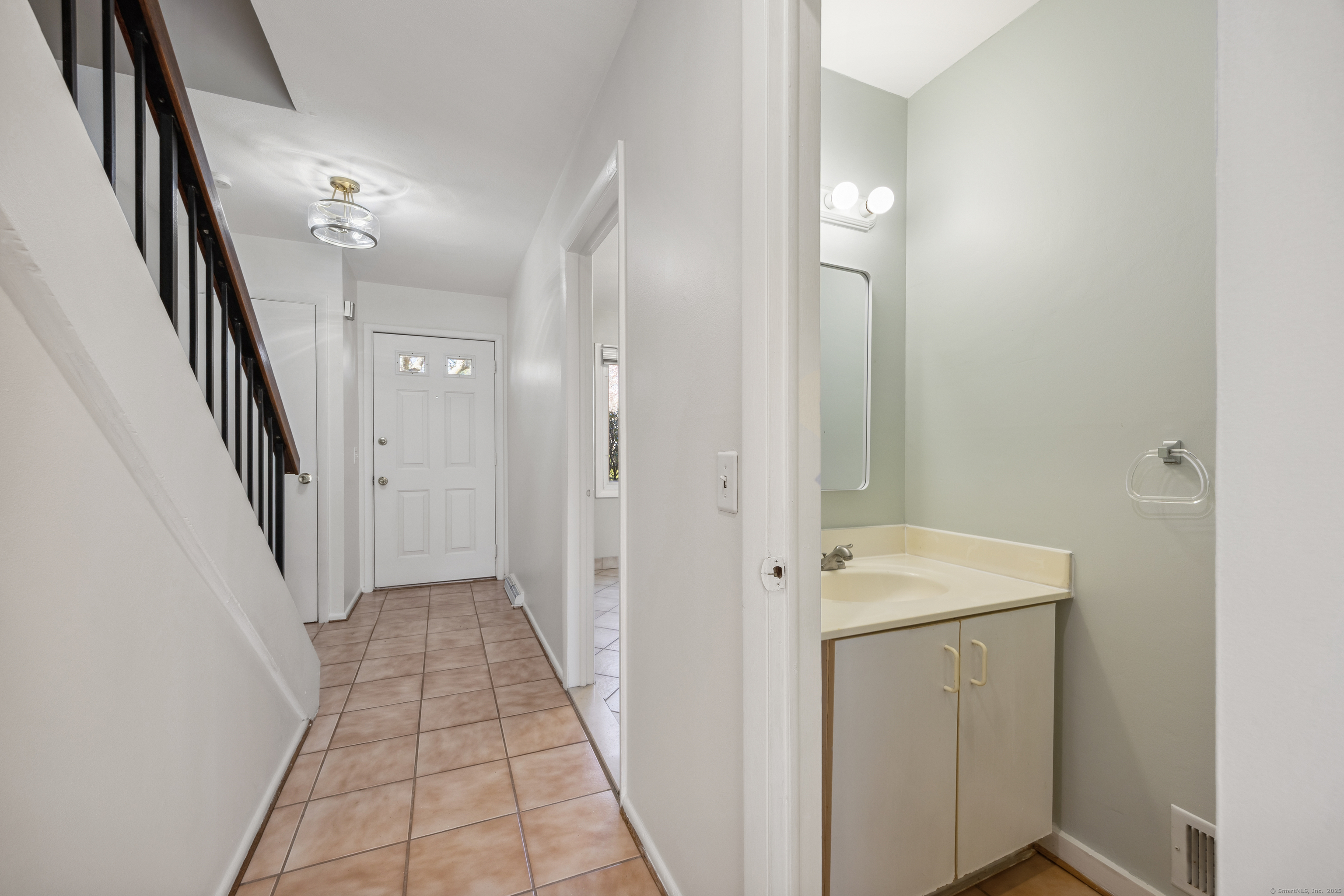 109 Florence Road, Unit A Branford, CT 06405 - Photo 8 of 26