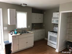 320 Higgins Street Howell, MI 48843 - Photo 4 of 26