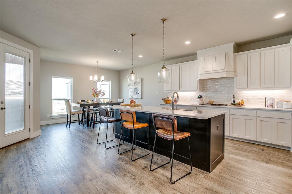 112 Rocky Top Rnch Lane Azle, TX 76020 - Photo 13 of 32