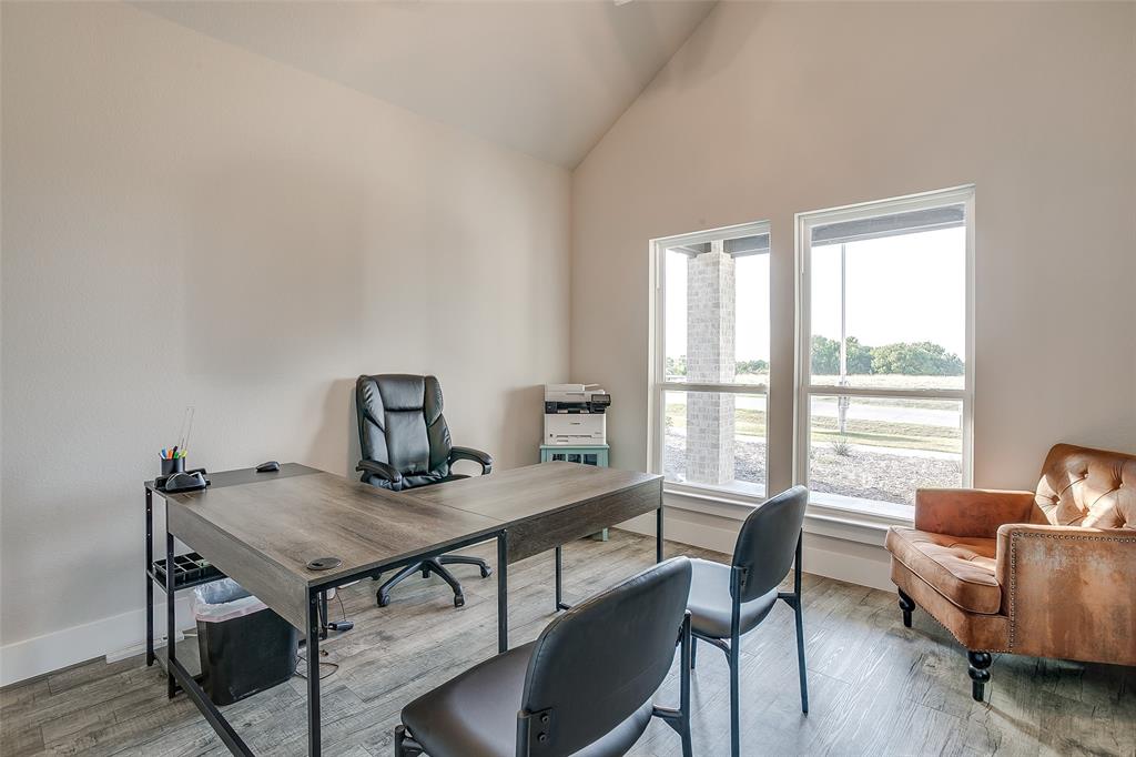 112 Rocky Top Rnch Lane Azle, TX 76020 - Photo 6 of 32