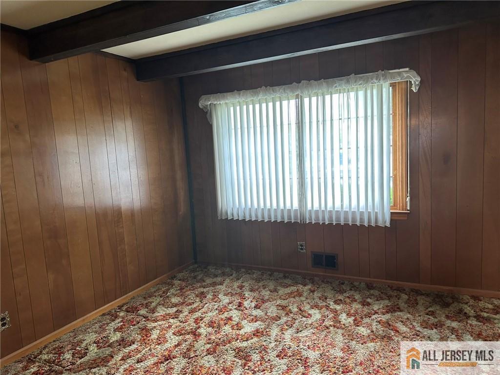 124 Dunbar Avenue Fords, NJ 08863 - Photo 5 of 12