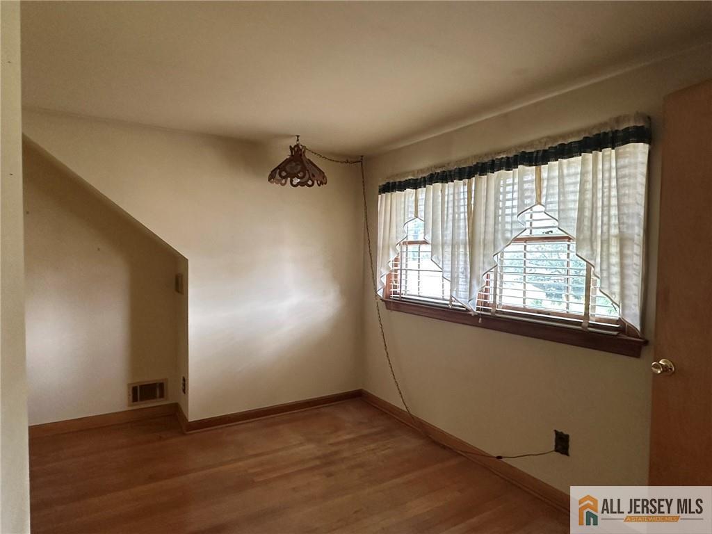 124 Dunbar Avenue Fords, NJ 08863 - Photo 9 of 12