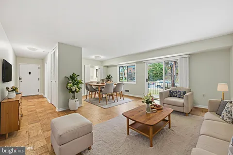 $355,000 | 10643 Weymouth Street, Unit 101, Bethesda, MD 20814