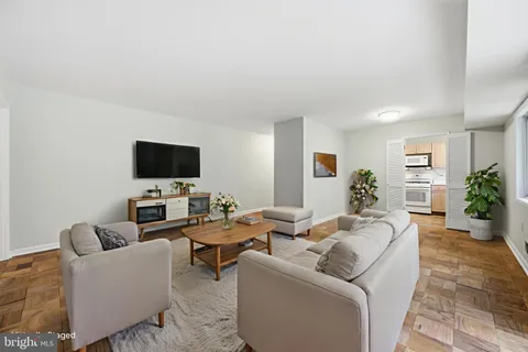 $355,000 | 10643 Weymouth Street, Unit 101, Bethesda, MD 20814