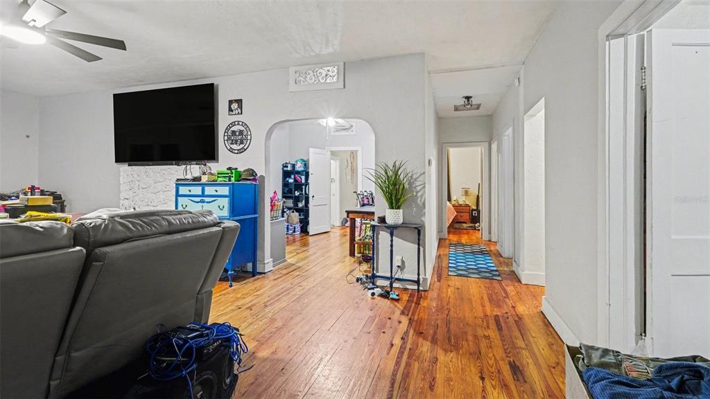 219 Southwest 6th Street Ocala, FL 34471 - Photo 9 of 34