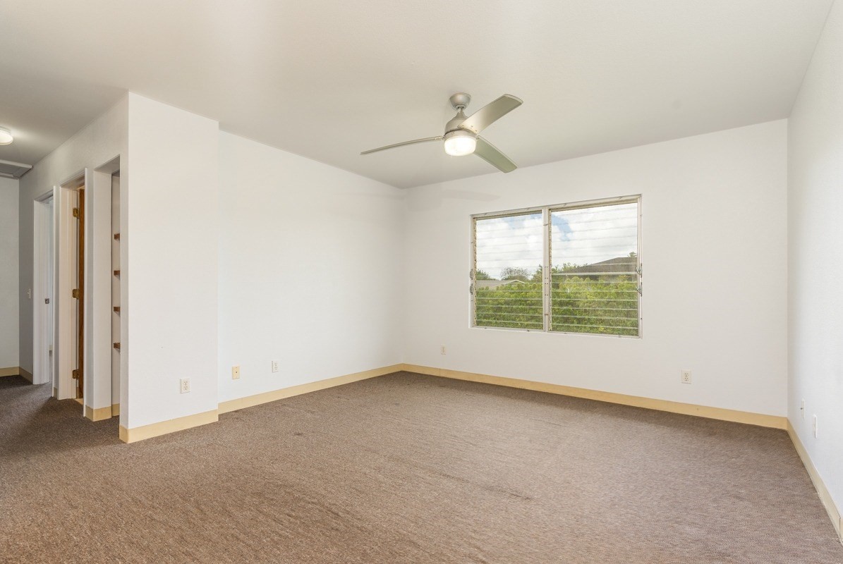 6363 A Puupilo Road Kapaa, HI 96746 - Photo 11 of 19 a view of an empty room with a window