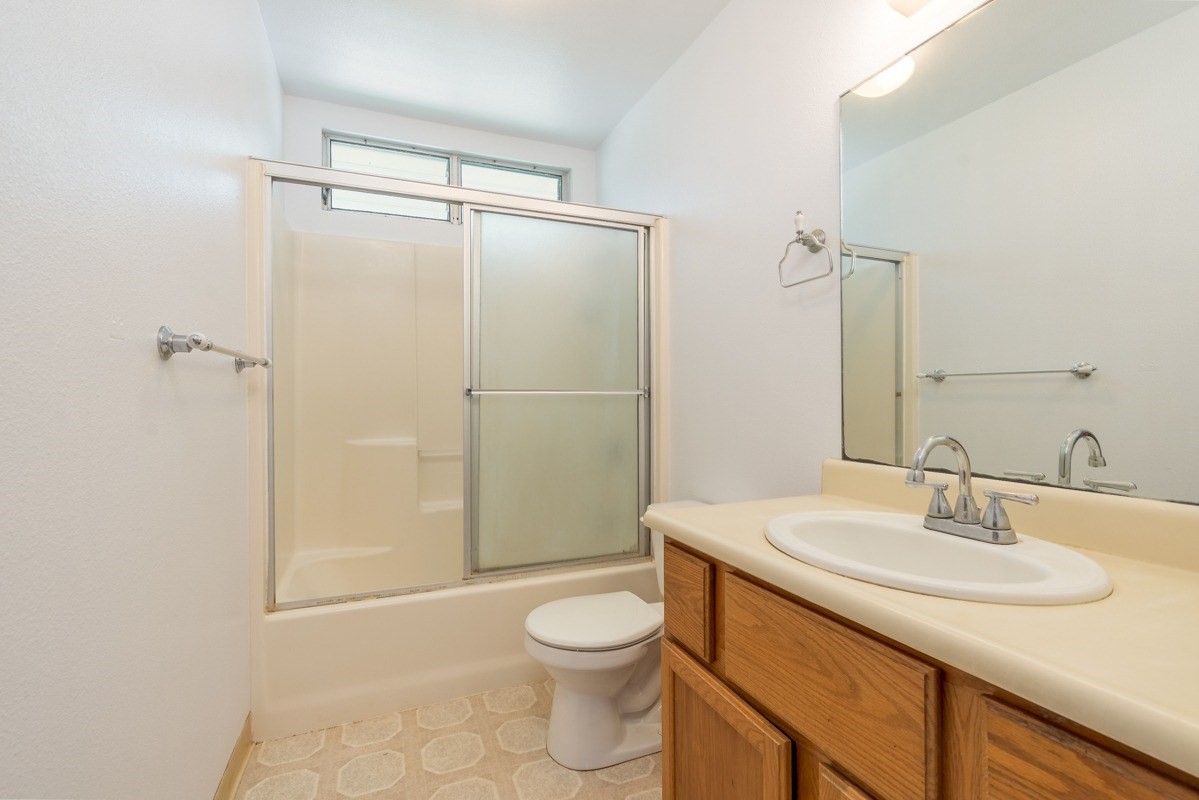 6363 A Puupilo Road Kapaa, HI 96746 - Photo 14 of 19 a bathroom with a sink toilet vanity and shower