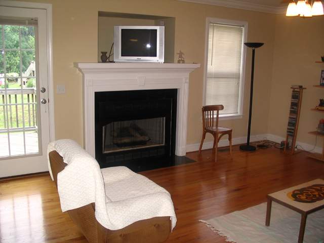 102 Redriff Way Simpsonville, SC 29680 - Photo 2 of 9 Gallery Image 2