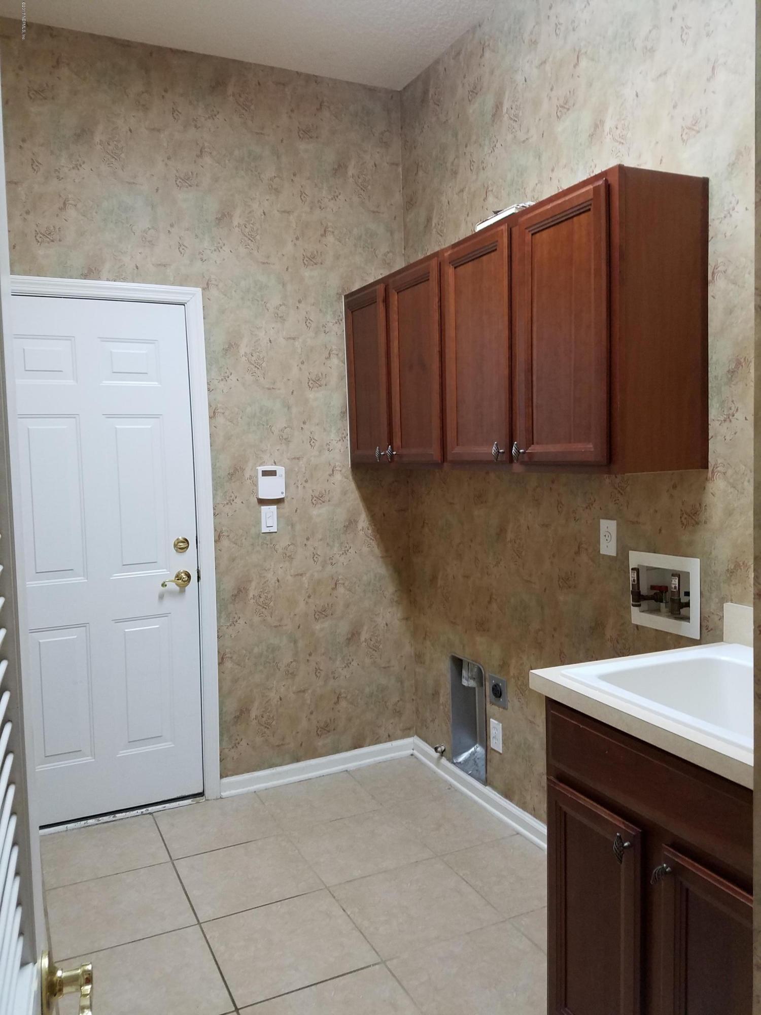 6167 Wakulla Springs Road Jacksonville, FL 32258 - Photo 6 of 13 Laundry Room