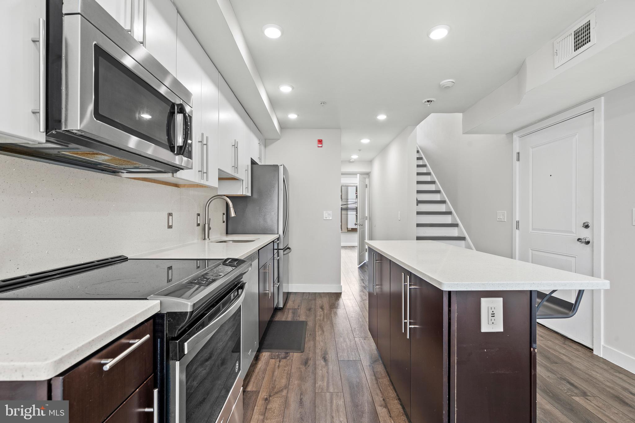 1640 North 2nd Street, Unit 2 Philadelphia, PA 19122 - Photo 10 of 27